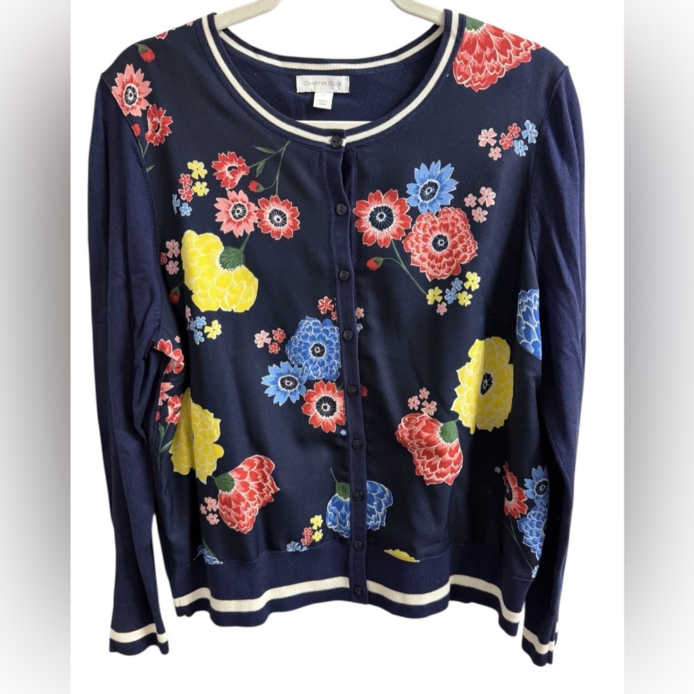 CHARTER CLUB WOMEN’S NAVY BLUE FLORAL CARDIGAN SWEATER SIZE: L